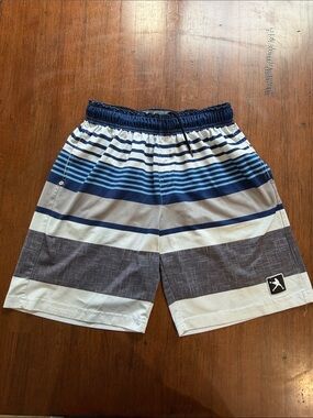 Lacrosse Unlimited youth XL lacrosse shorts.